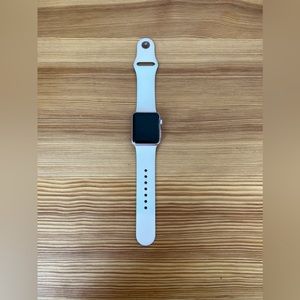 Apple Watch Generation 1 Pink